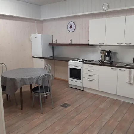 モーテル Jaalan Tienristi *